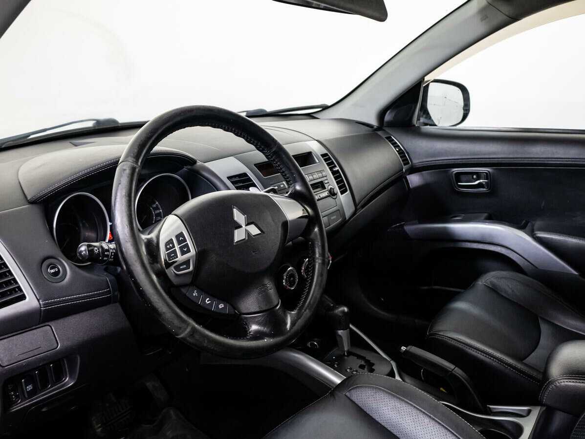 Mitsubishi Outlander, 2010 Фото №9