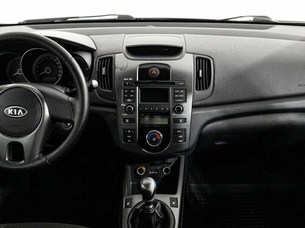 Kia Cerato 6-speed, 2010 Фото №14