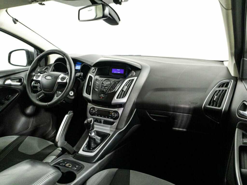 Ford Focus, 2011 Фото №9