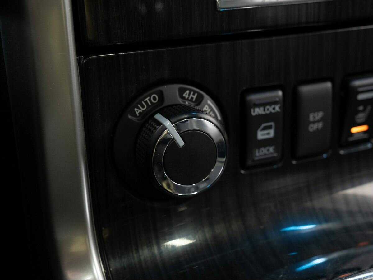 Nissan Pathfinder, 2010 Фото №27