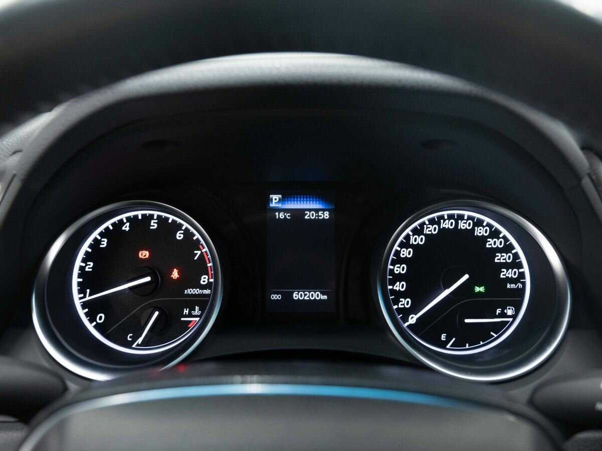 Toyota Camry, 2021 Фото №19