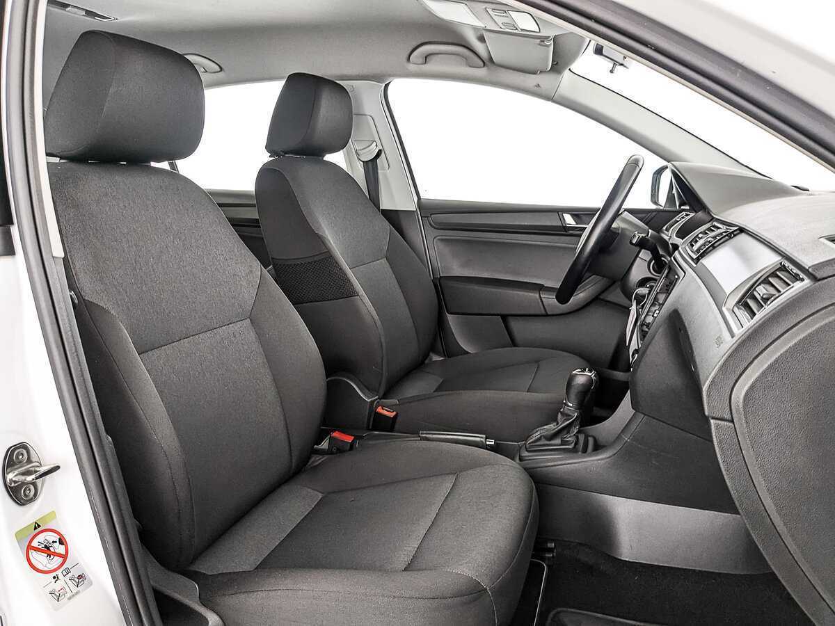 Skoda Rapid, 2019 Фото №21