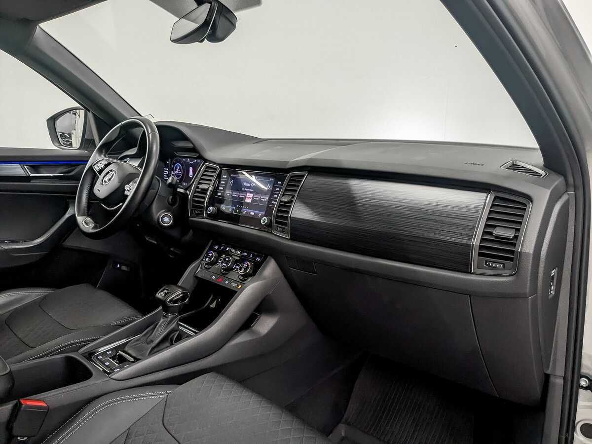 Skoda Kodiaq, 2021 Фото №11