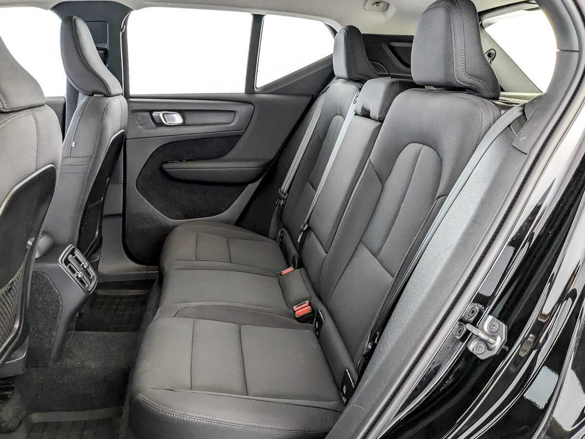 Volvo XC40, 2021 Фото №12