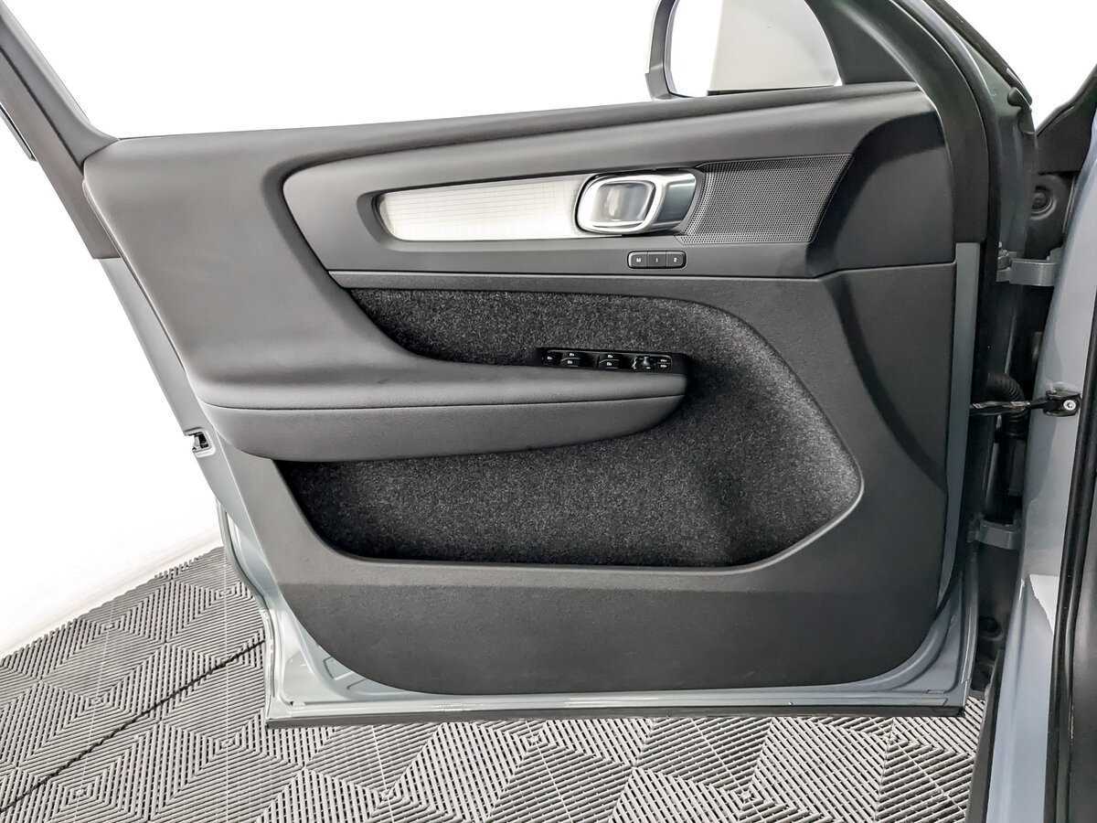 Volvo XC40, 2021 Фото №19
