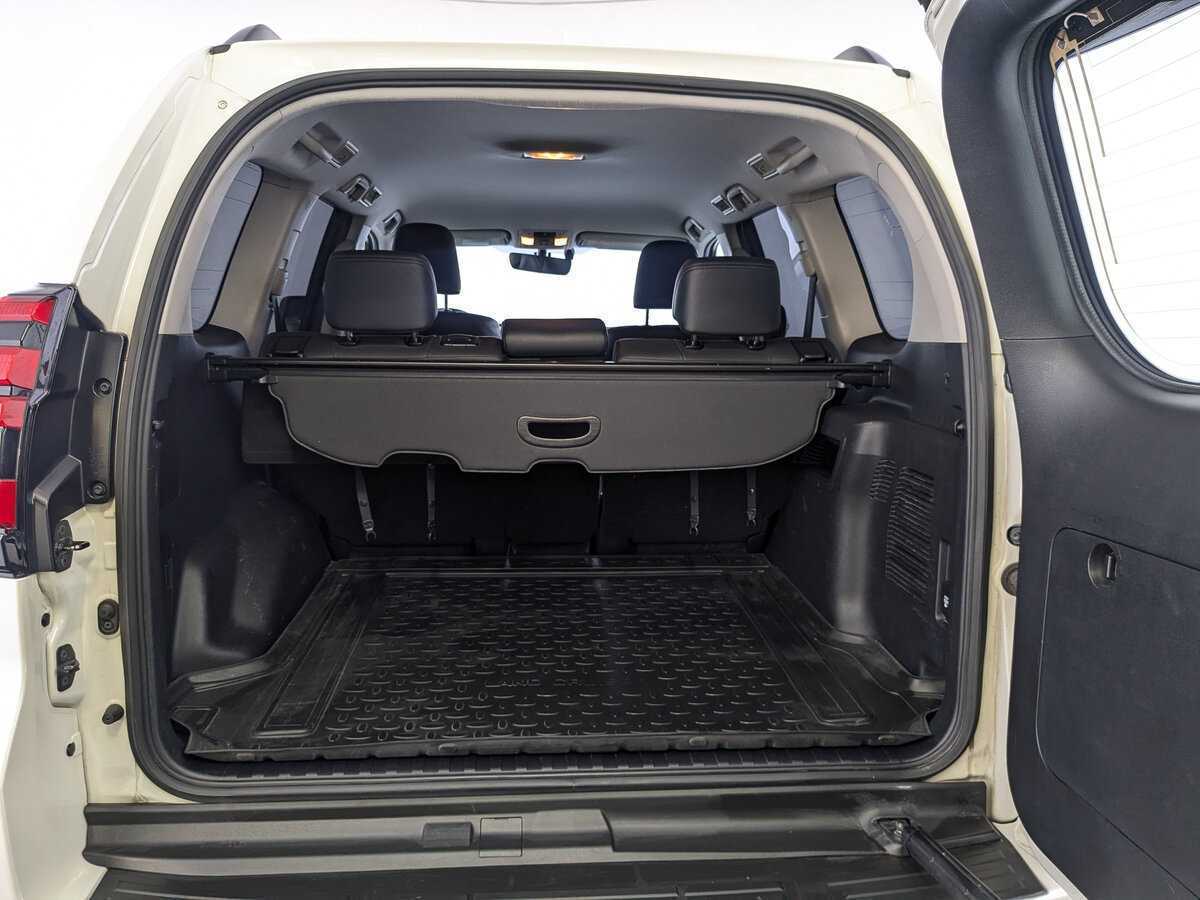 Toyota Land Cruiser Prado, 2019 Фото №10
