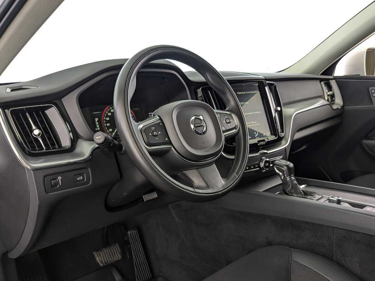 Volvo XC60, 2019 Фото №15
