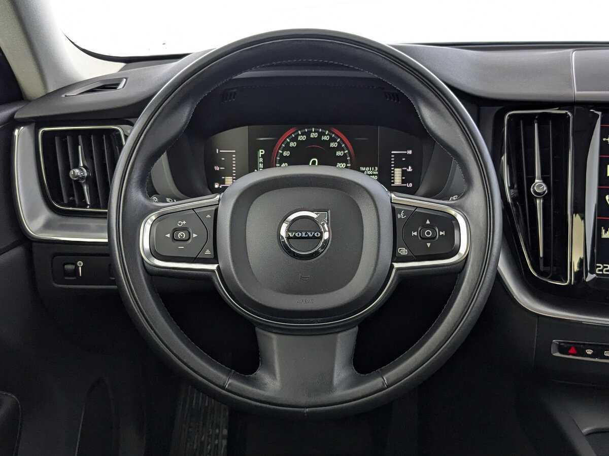 Volvo XC60, 2019 Фото №21