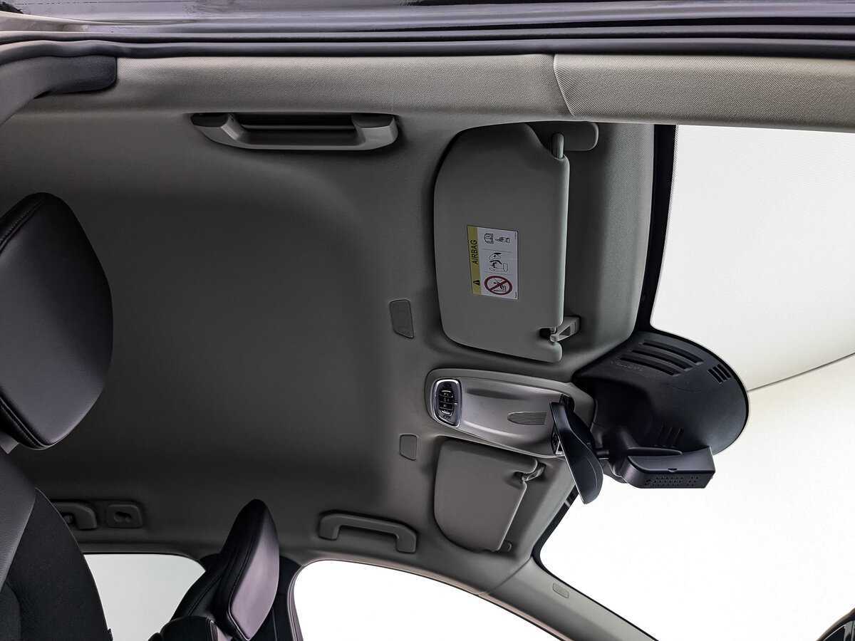 Volvo XC60, 2021 Фото №20