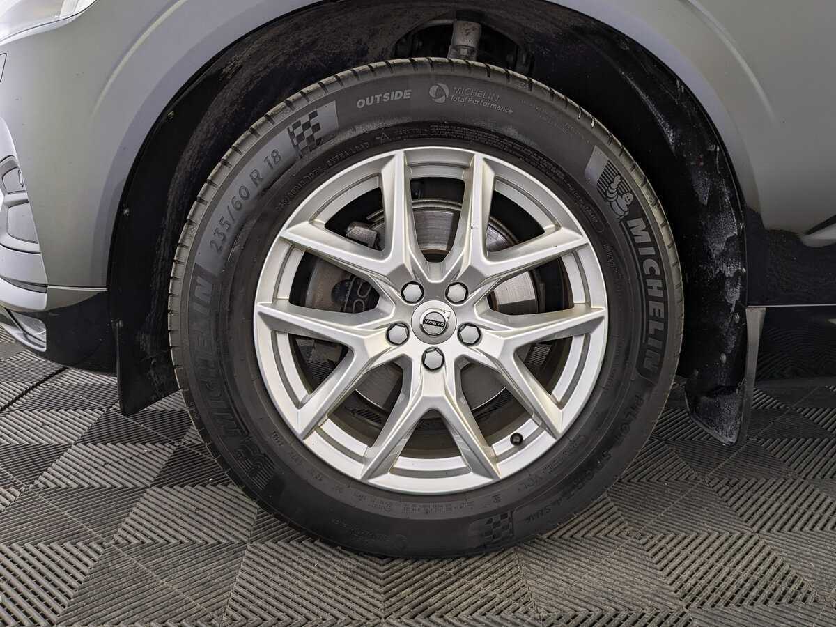 Volvo XC60, 2020 Фото №12