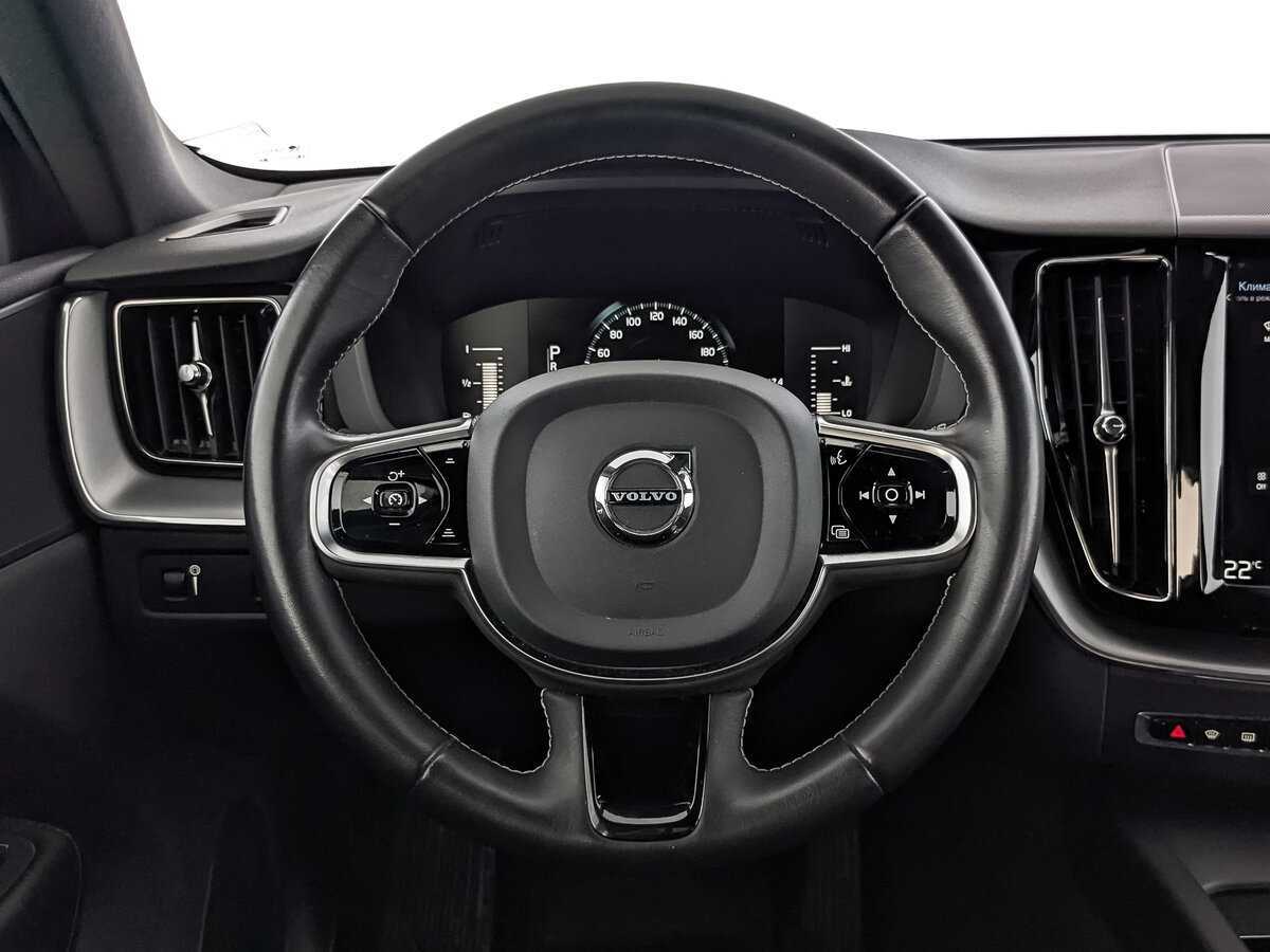 Volvo XC60, 2020 Фото №21
