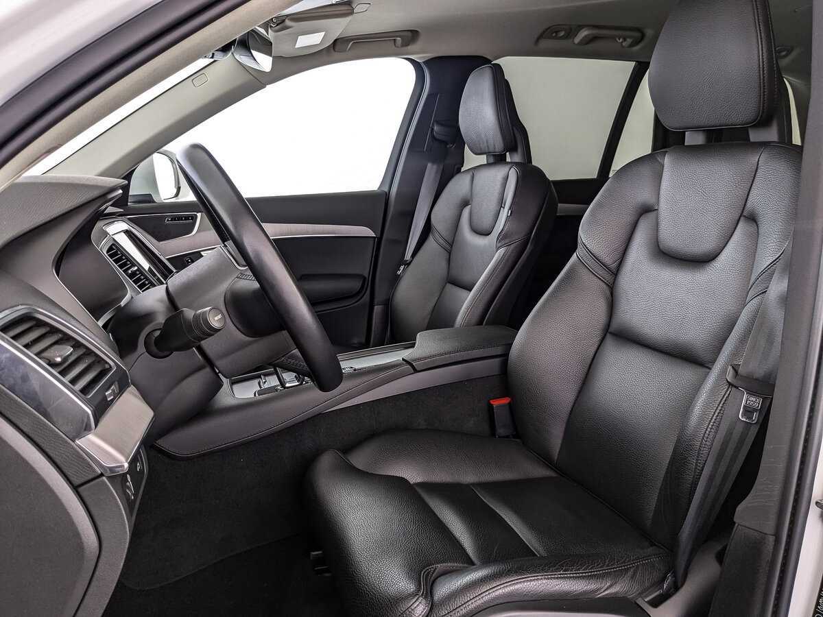 Volvo XC90 B5, 2021 Фото №20