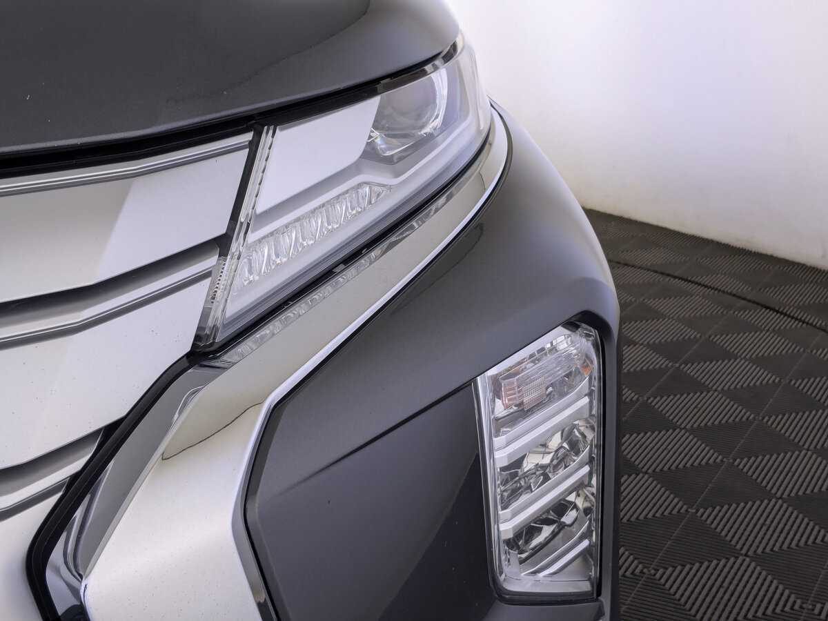 Mitsubishi Pajero Sport, 2021 Фото №10