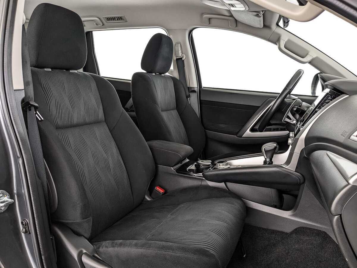 Mitsubishi Pajero Sport, 2021 Фото №22