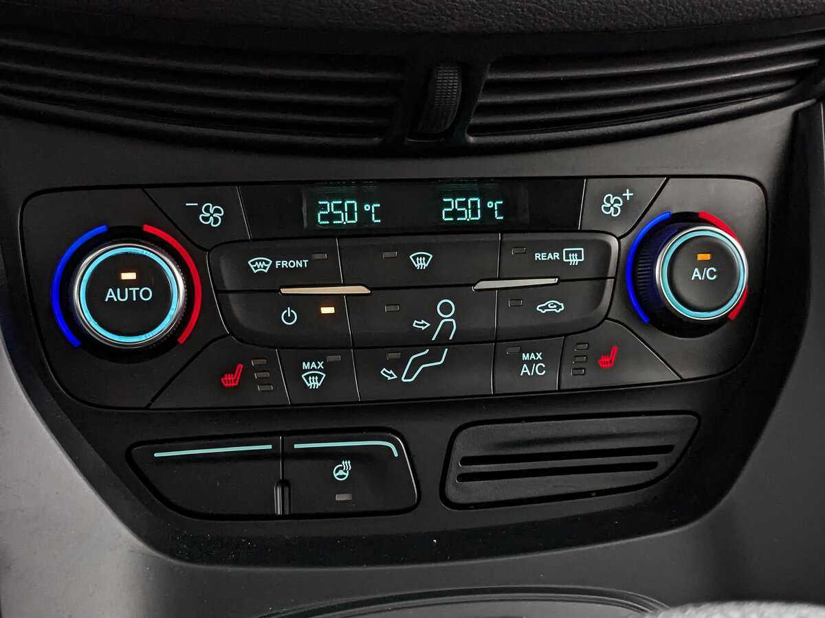 Ford Kuga, 2018 Фото №20