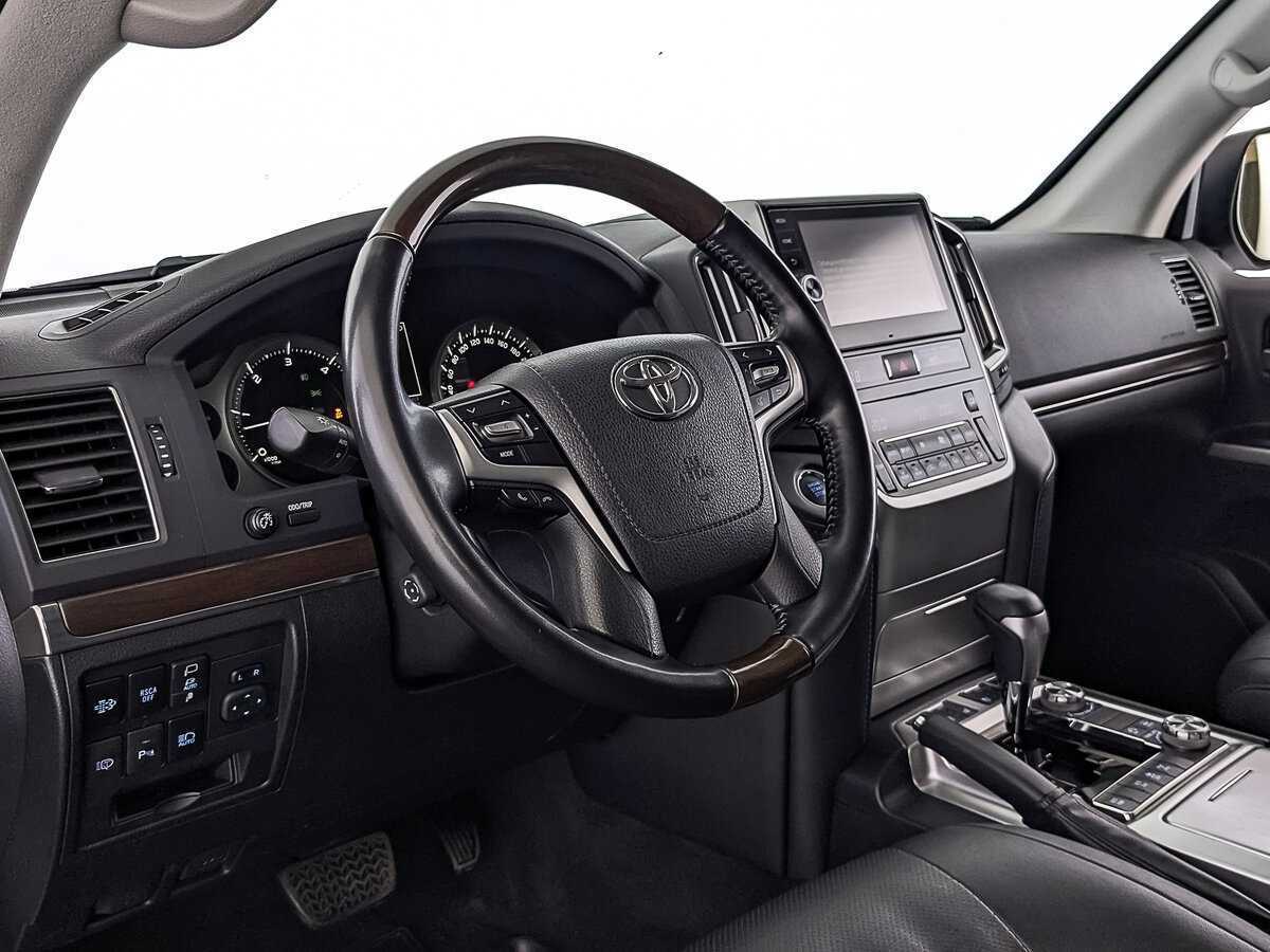 Toyota Land Cruiser, 2020 Фото №13