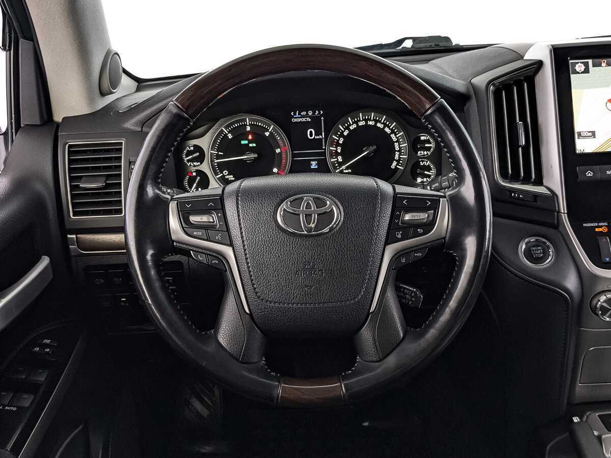 Toyota Land Cruiser, 2018 Фото №22