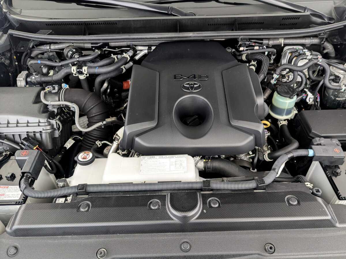 Toyota Land Cruiser Prado, 2021 Фото №9