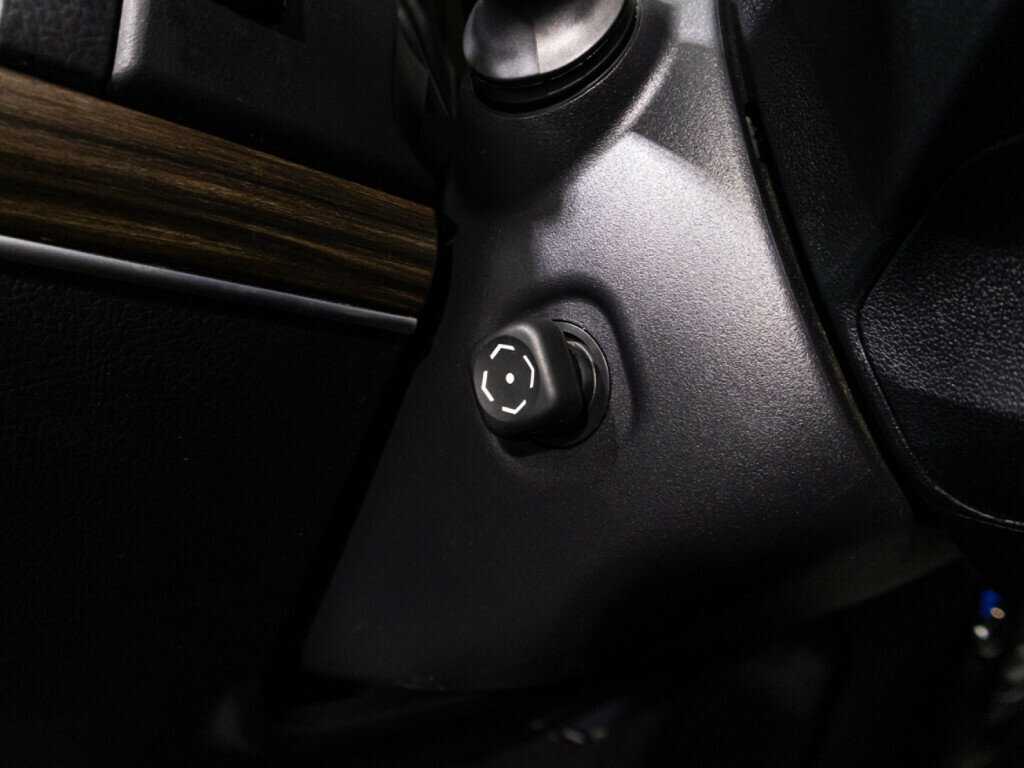 Toyota Land Cruiser Prado, 2021 Фото №15