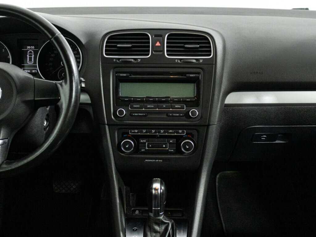 Volkswagen Golf, 2011 Фото №14