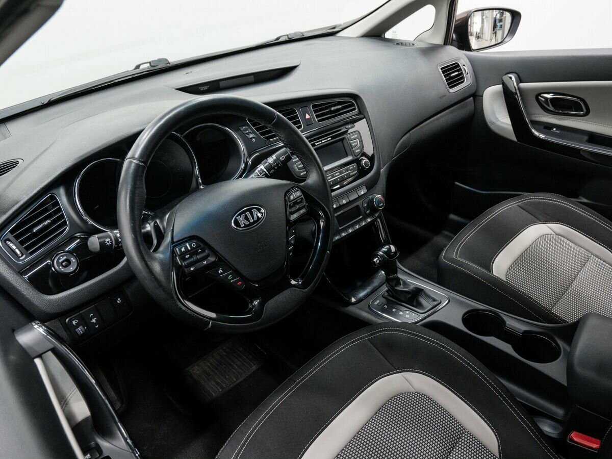 Kia Ceed, 2014 Фото №14