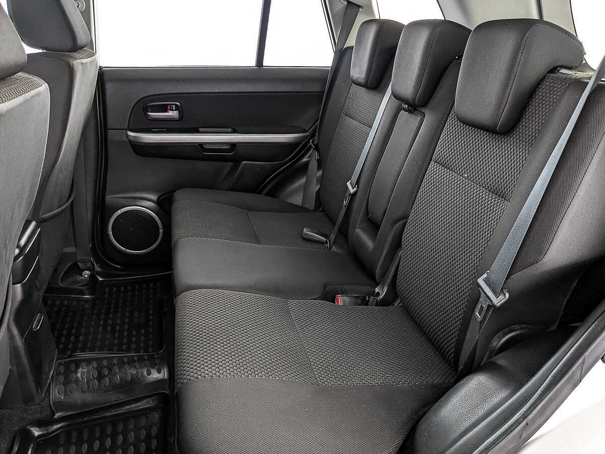 Suzuki Grand Vitara, 2010 Фото №18