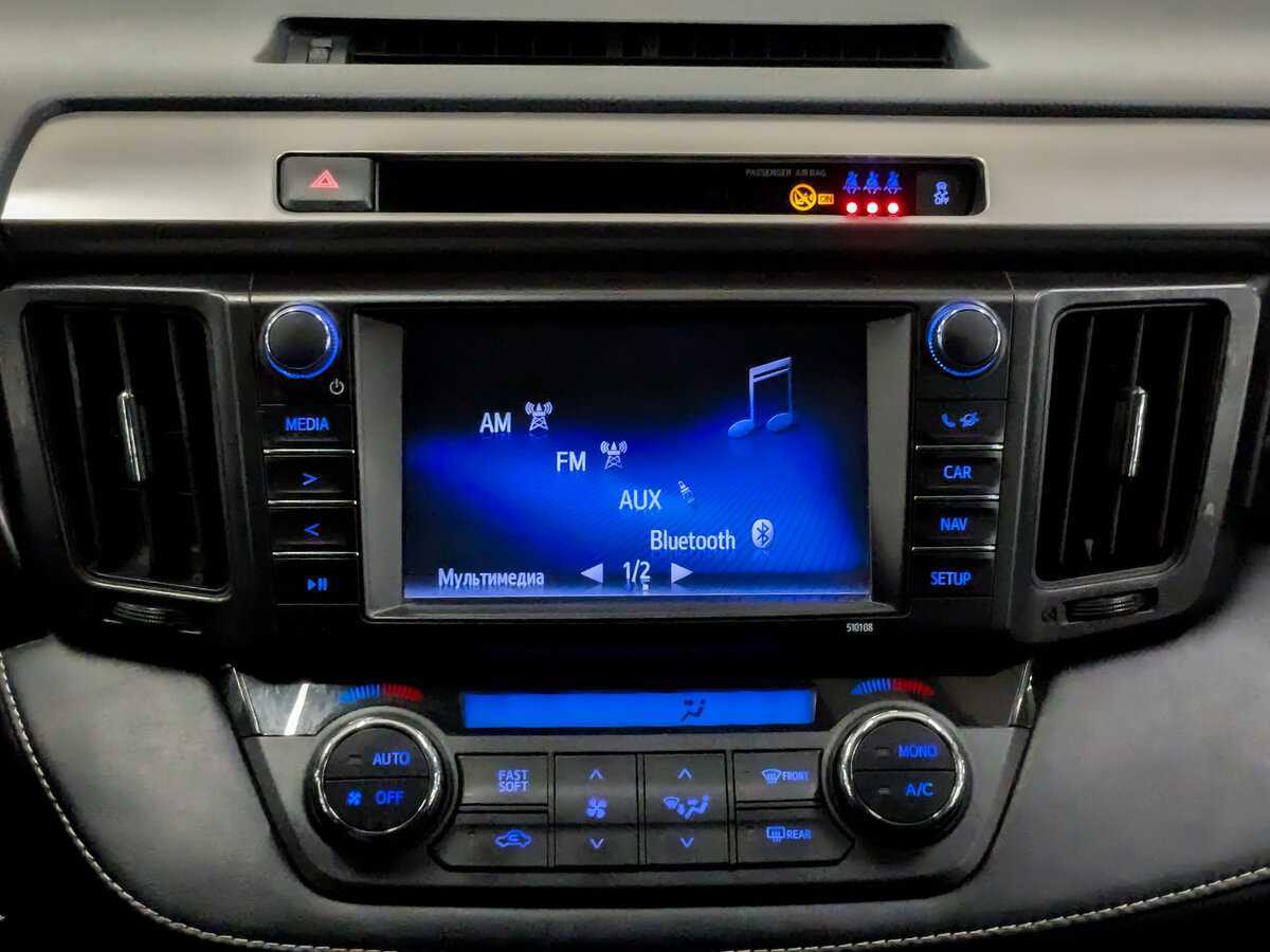 Toyota RAV4, 2017 Фото №15