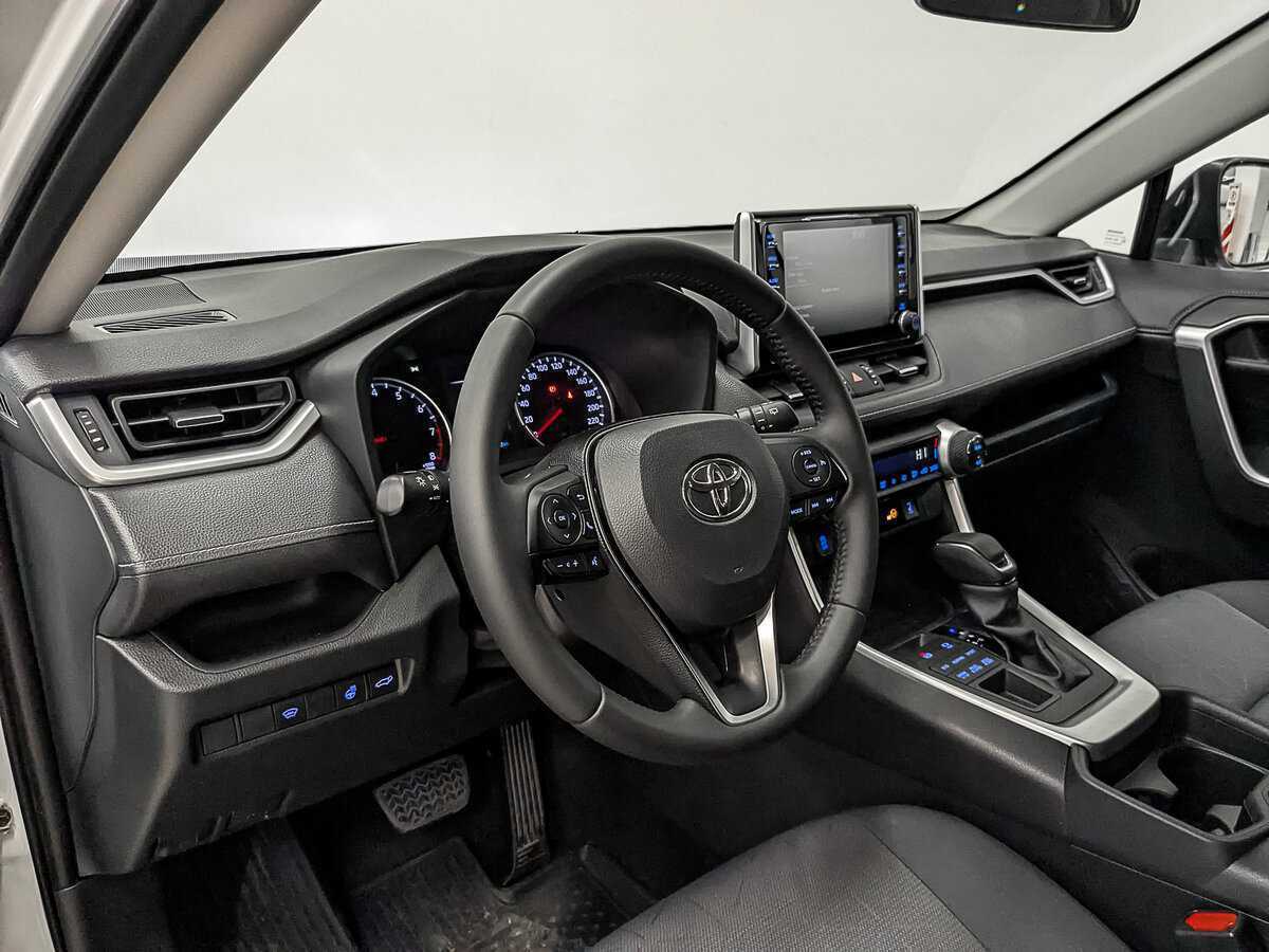 Toyota RAV4, 2020 Фото №15