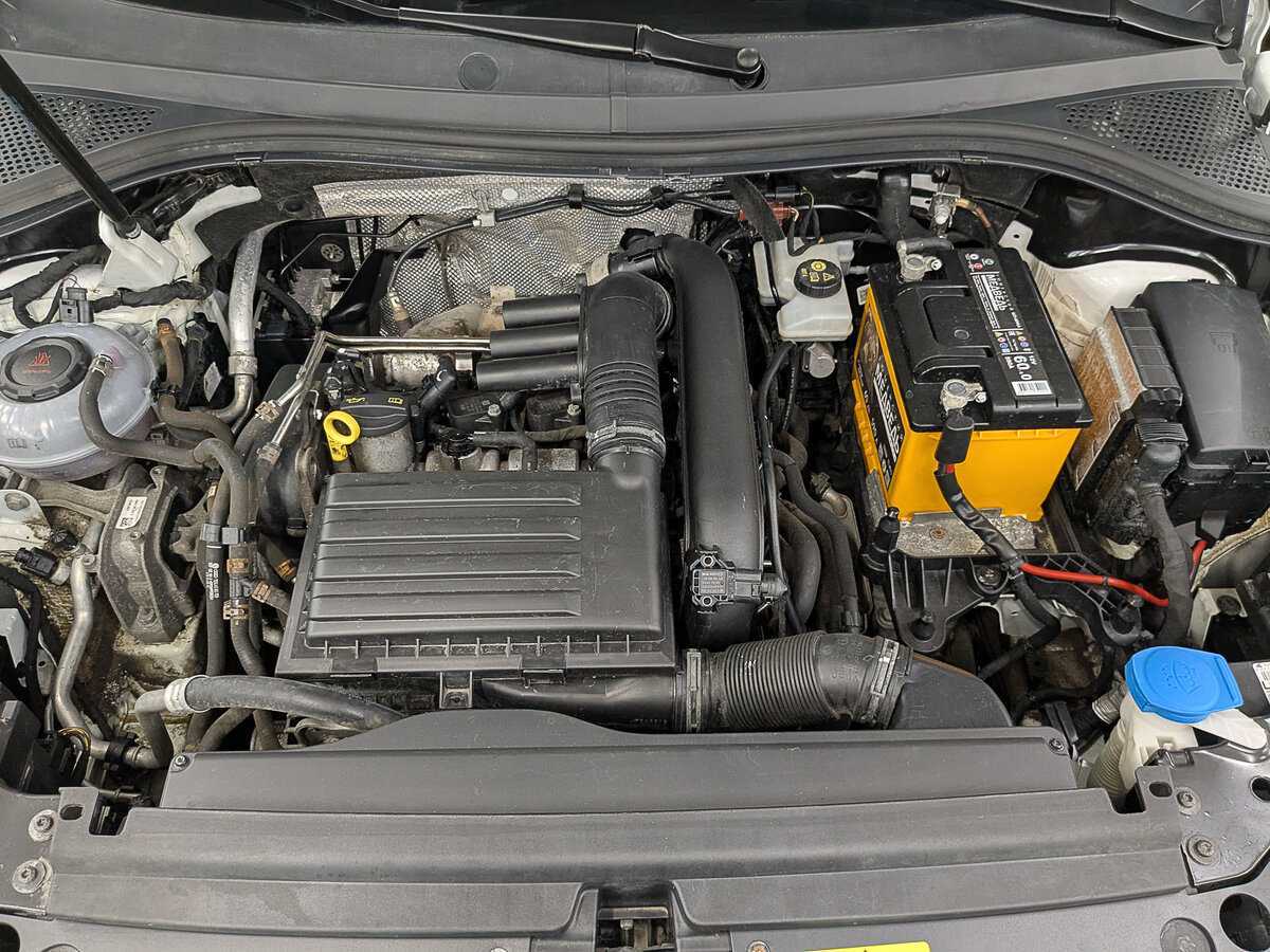 Volkswagen Tiguan, 2021 Фото №9