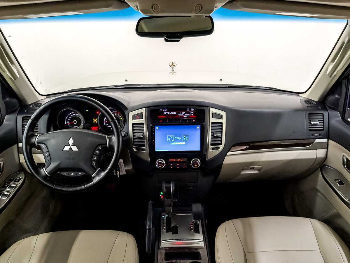 Mitsubishi Pajero, 2021 Фото №14