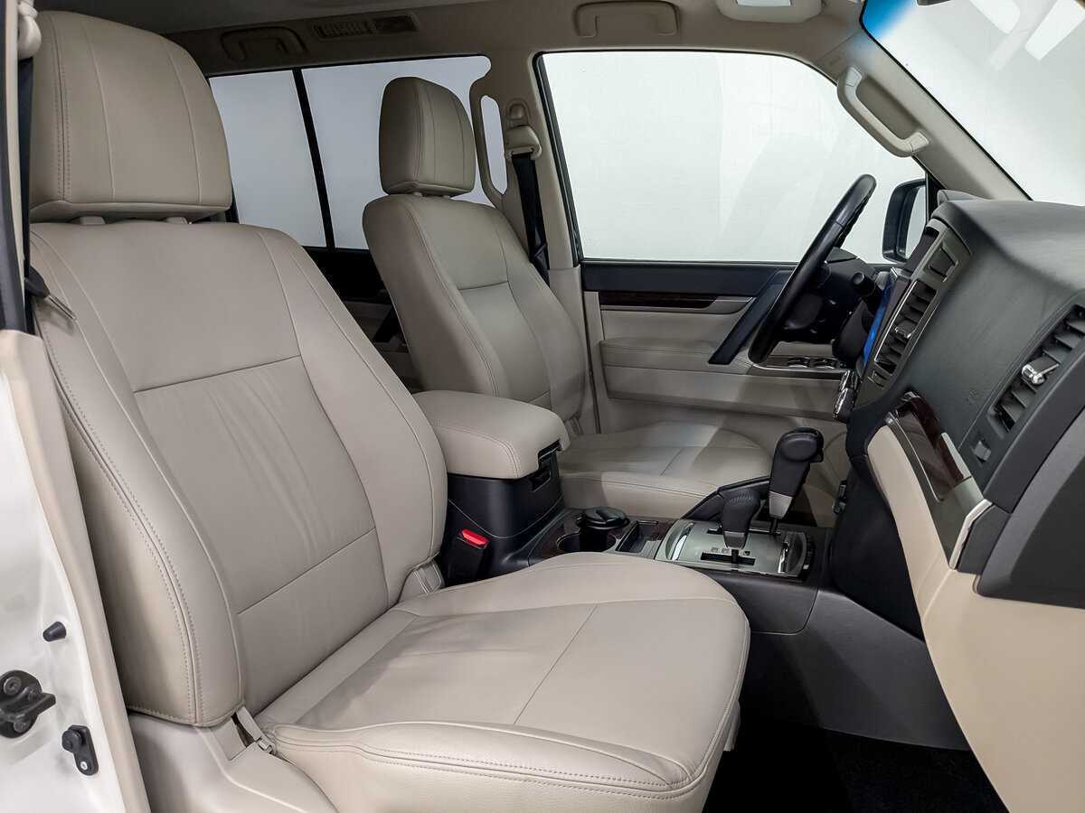 Mitsubishi Pajero, 2021 Фото №22