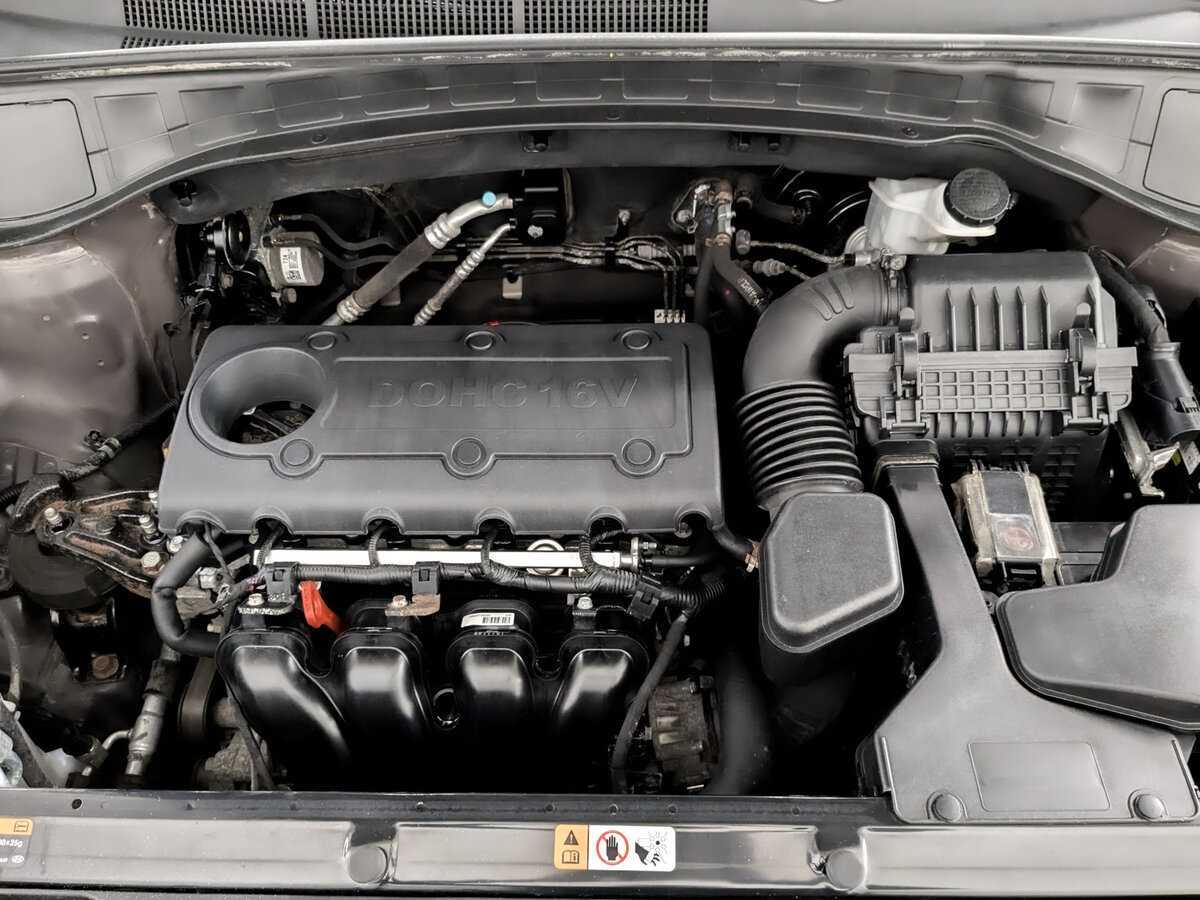 Hyundai Santa Fe, 2015 Фото №9