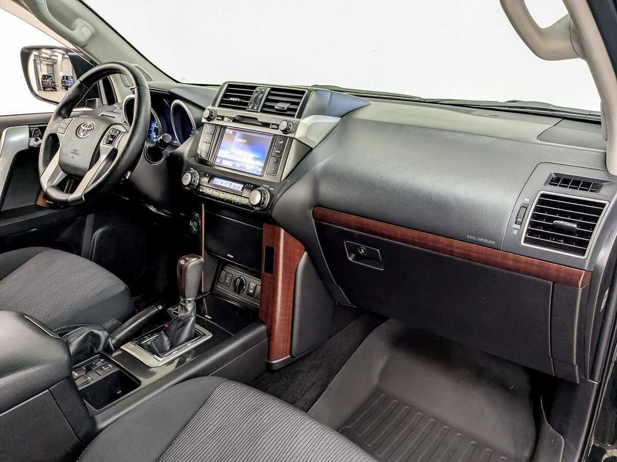 Toyota Land Cruiser Prado, 2015 Фото №11