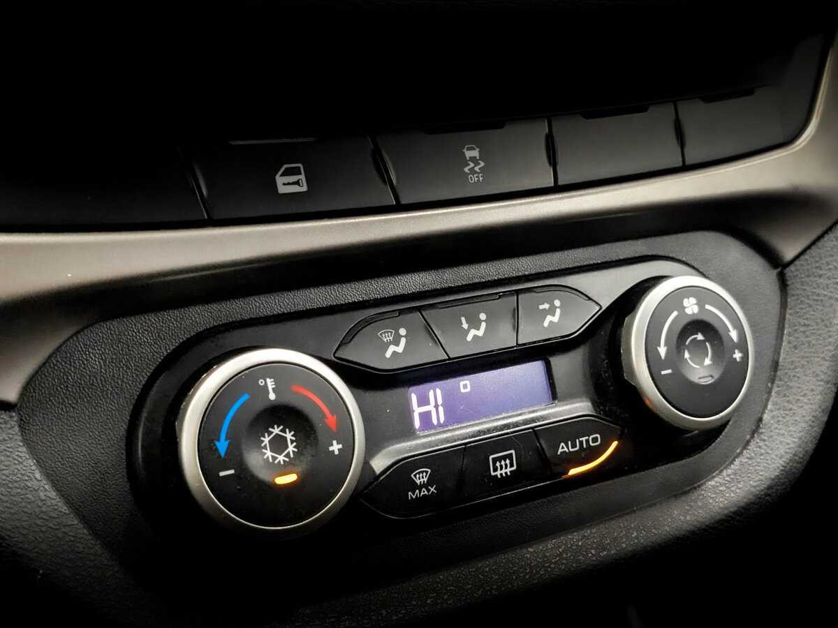 Lada (ВАЗ) Vesta, 2017 Фото №23