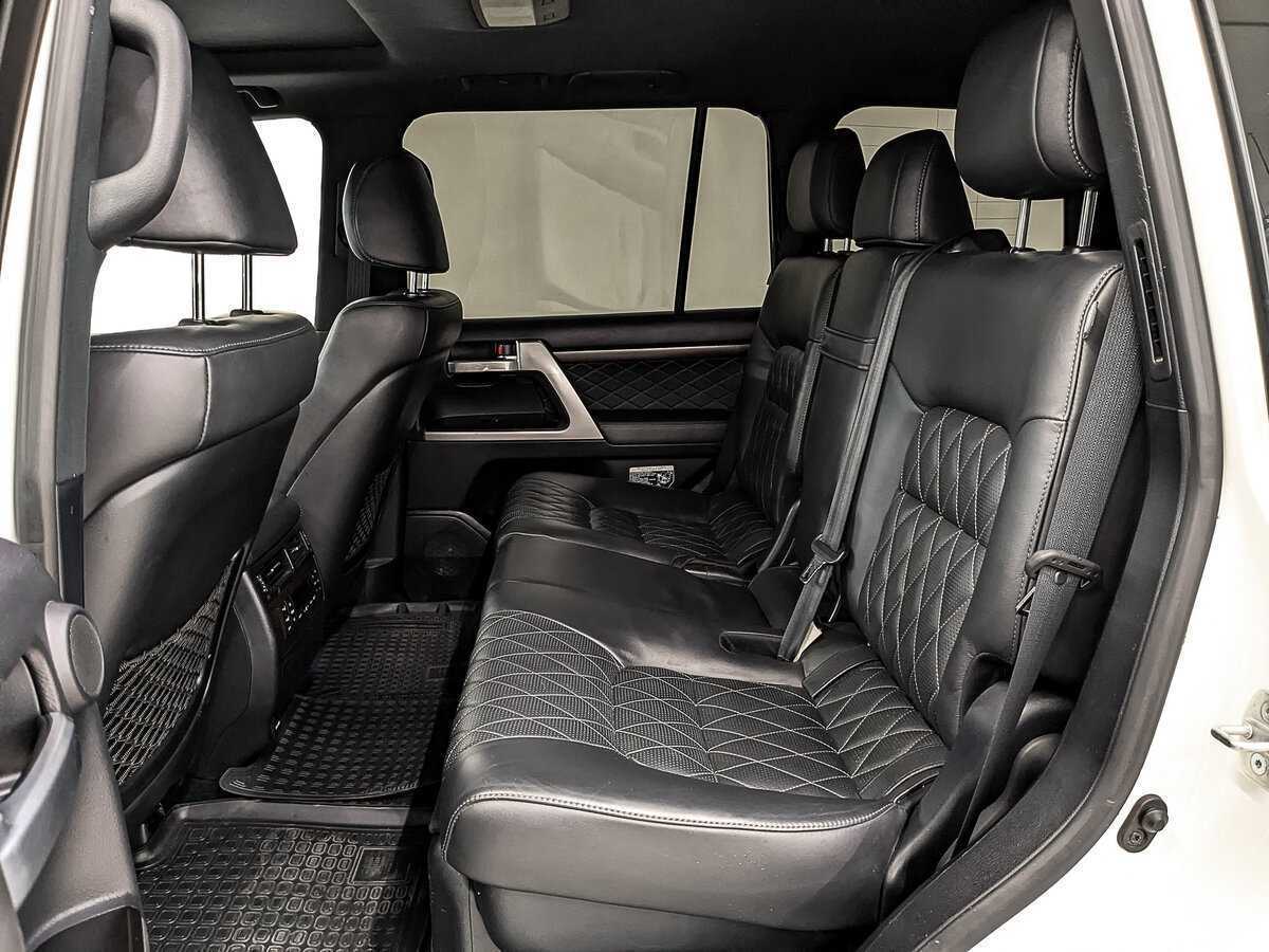 Toyota Land Cruiser, 2017 Фото №15