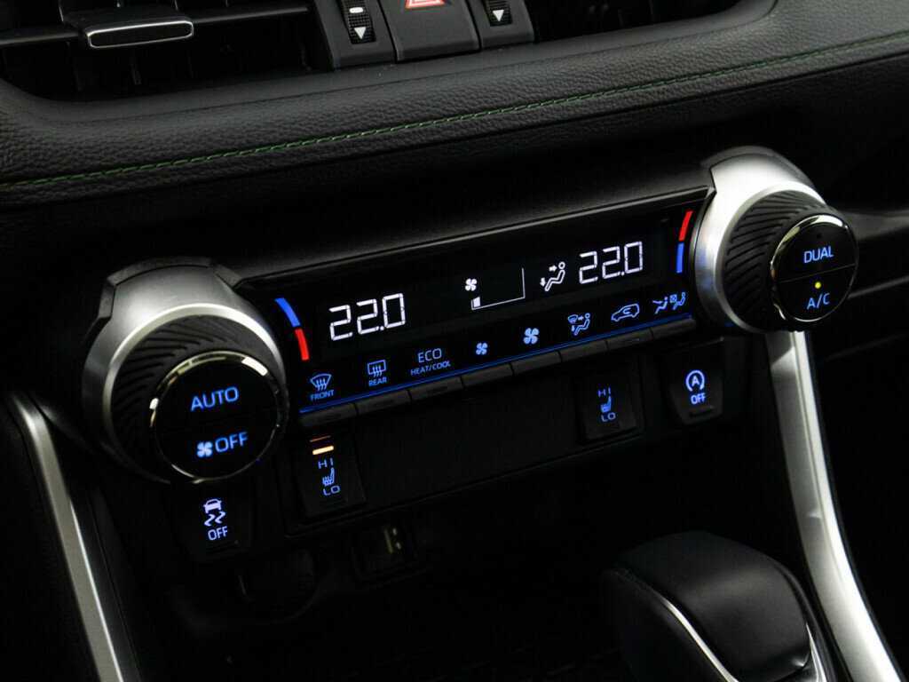 Toyota RAV4, 2022 Фото №19