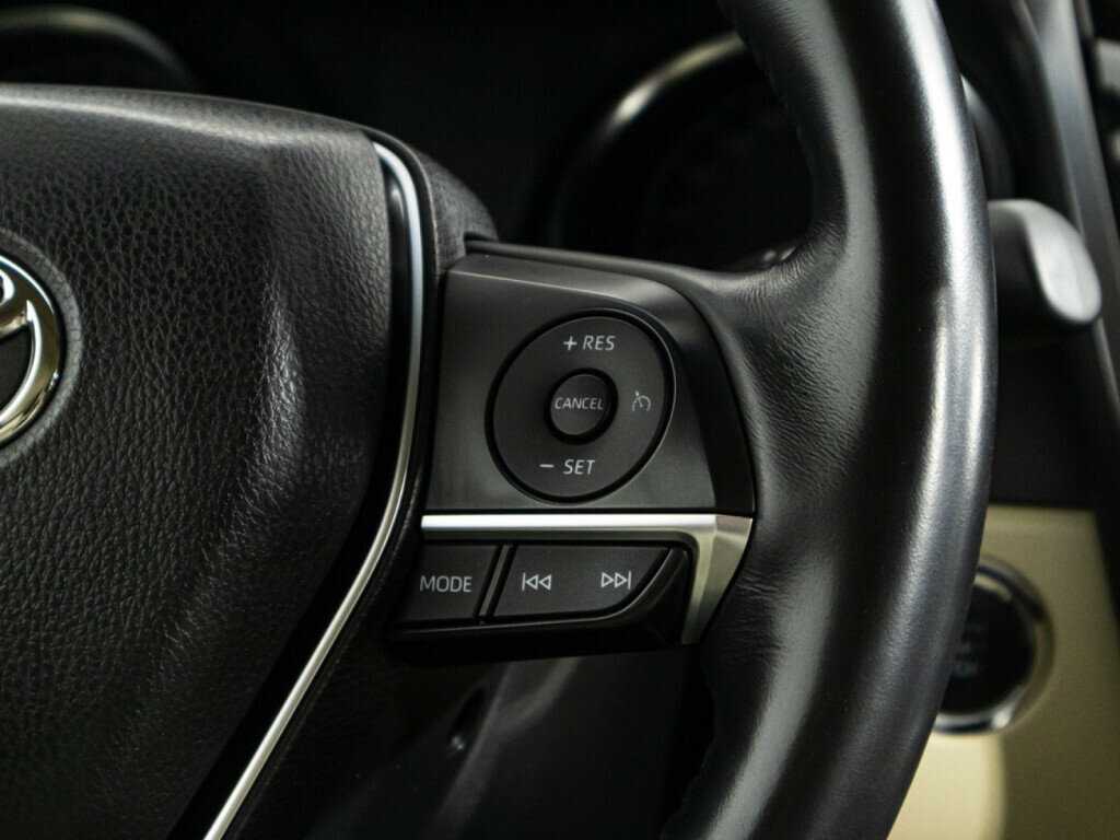 Toyota Camry, 2021 Фото №20