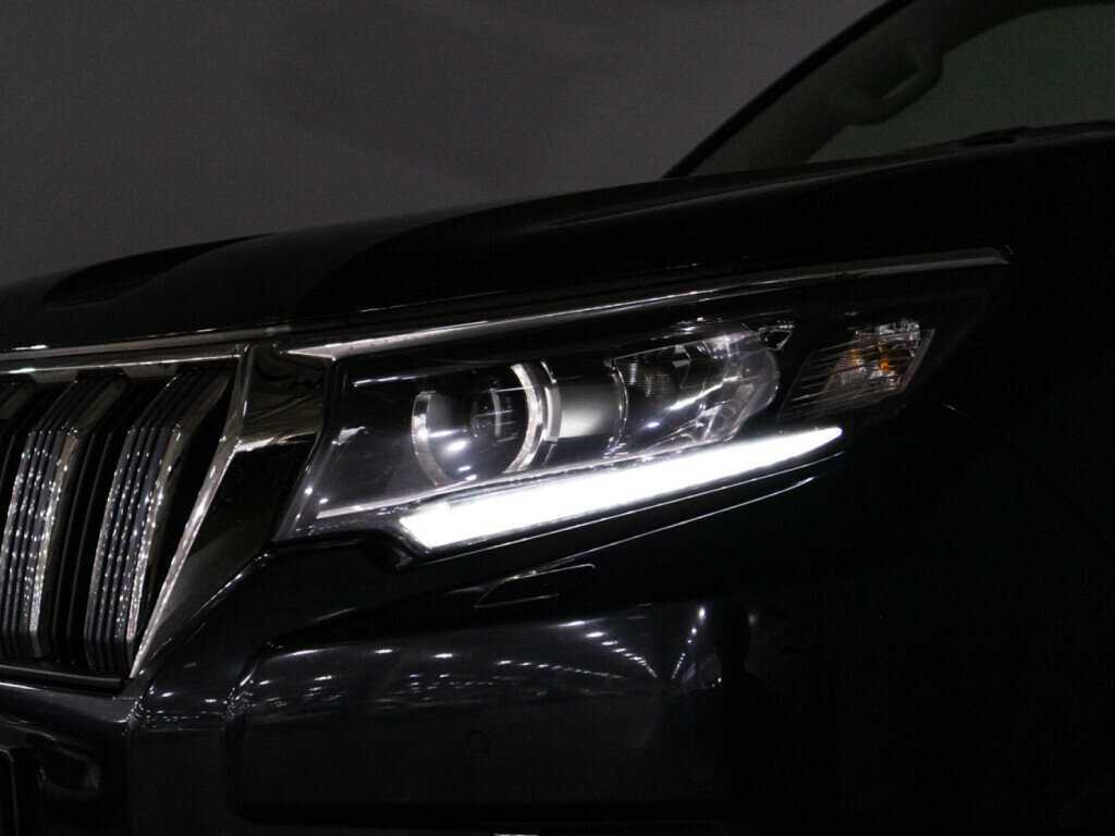 Toyota Land Cruiser Prado, 2018 Фото №27