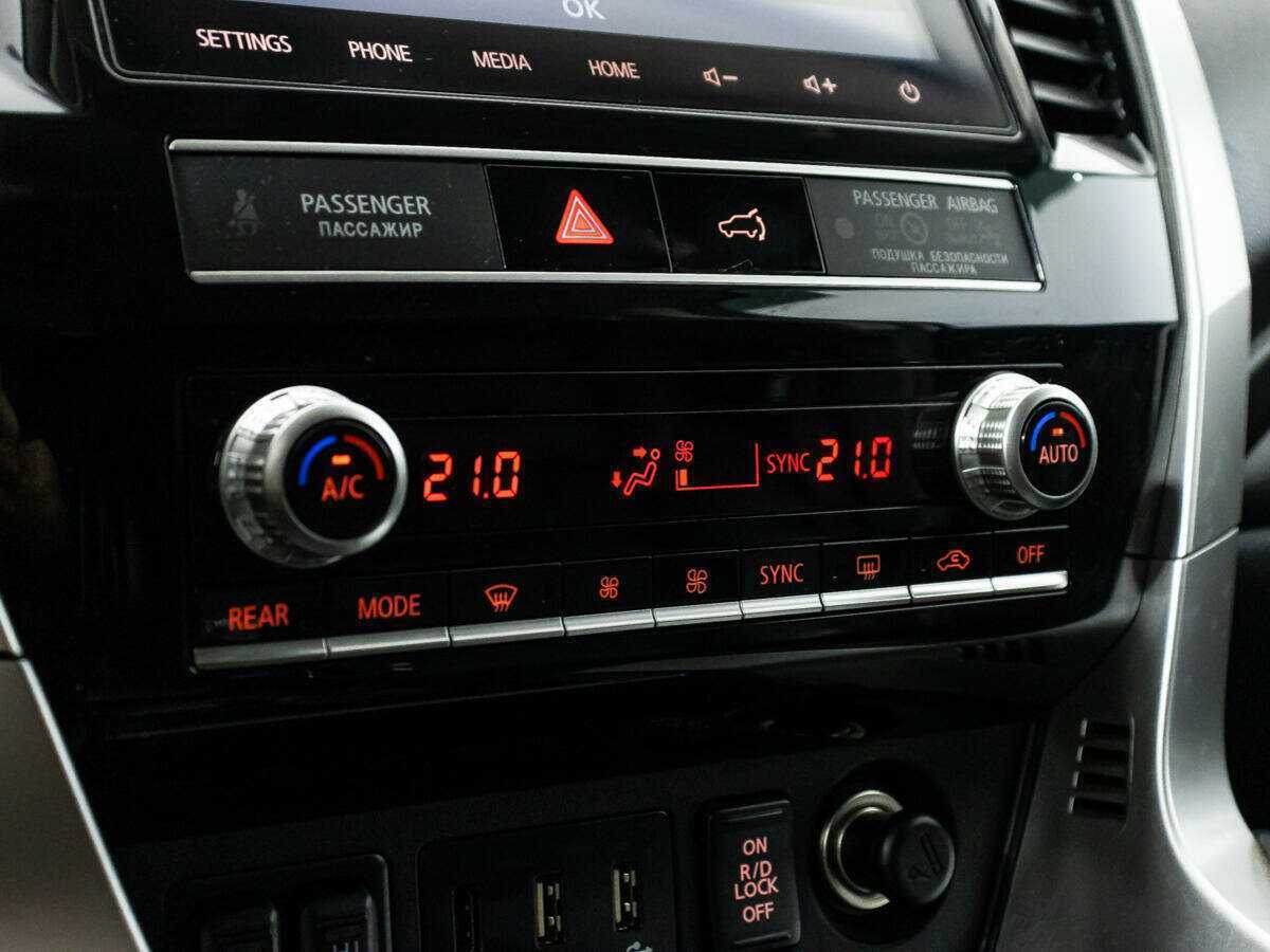 Mitsubishi Pajero Sport, 2021 Фото №15