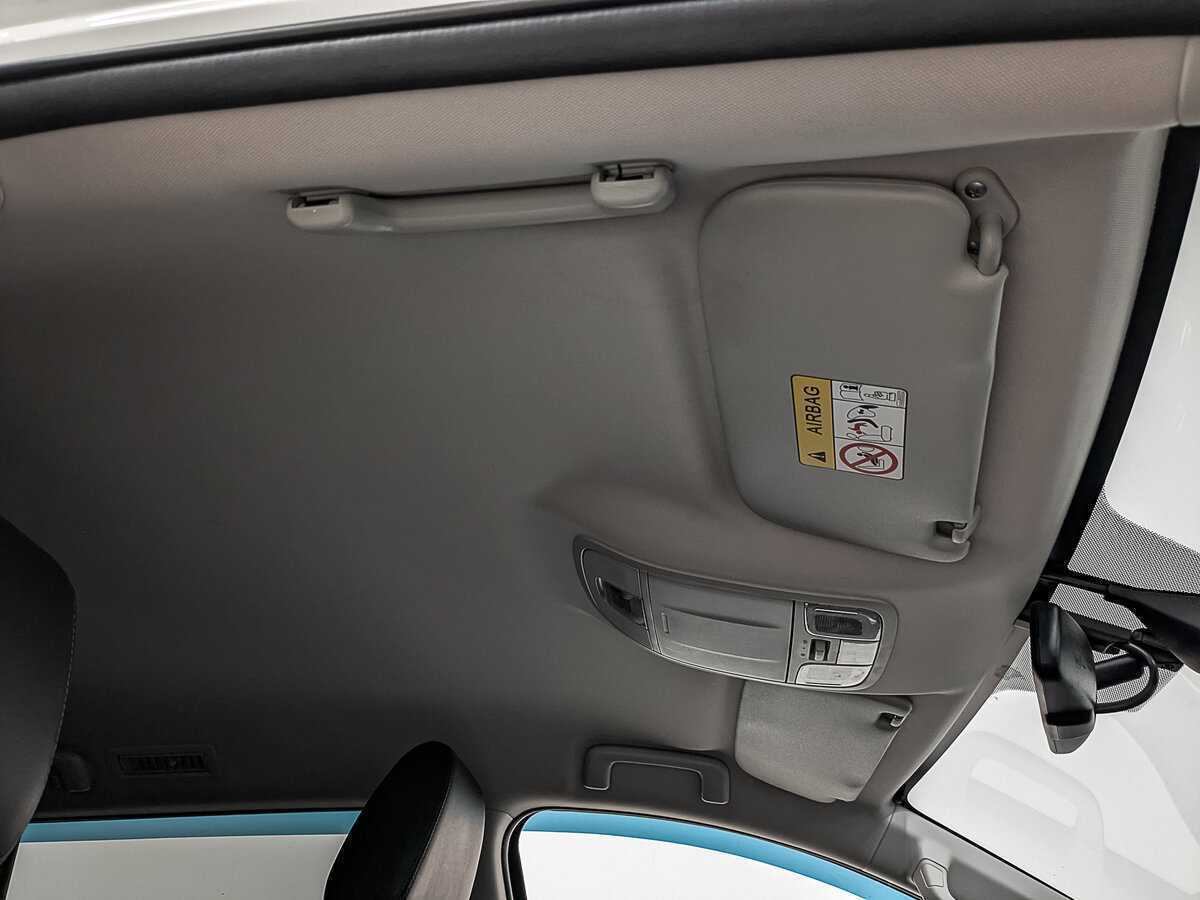 Mitsubishi Pajero Sport, 2017 Фото №20