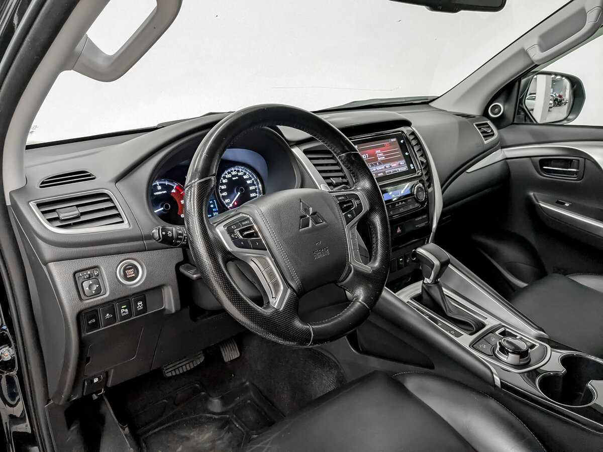 Mitsubishi Pajero Sport, 2019 Фото №16