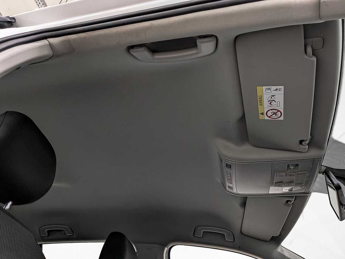 Volkswagen Tiguan, 2021 Фото №19