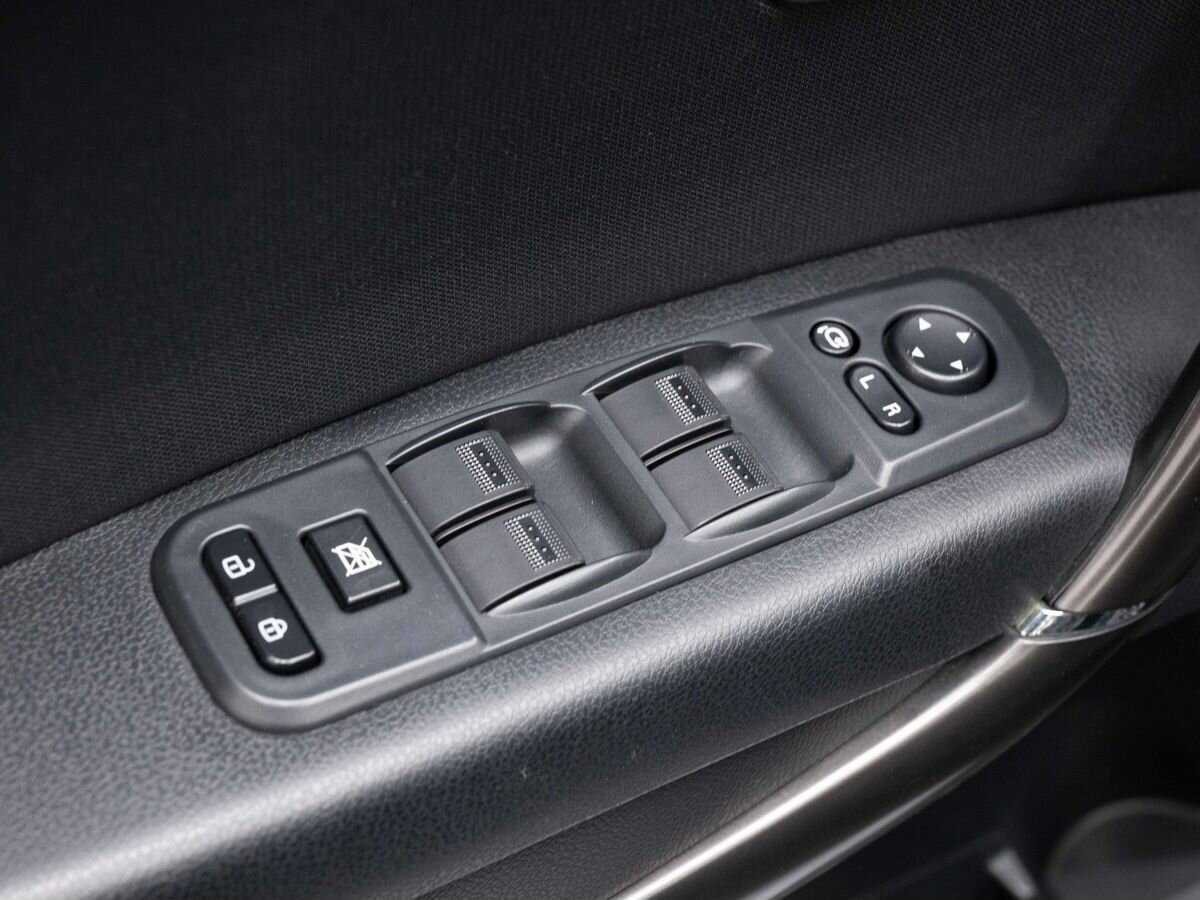 FAW Besturn X80, 2017 Фото №16