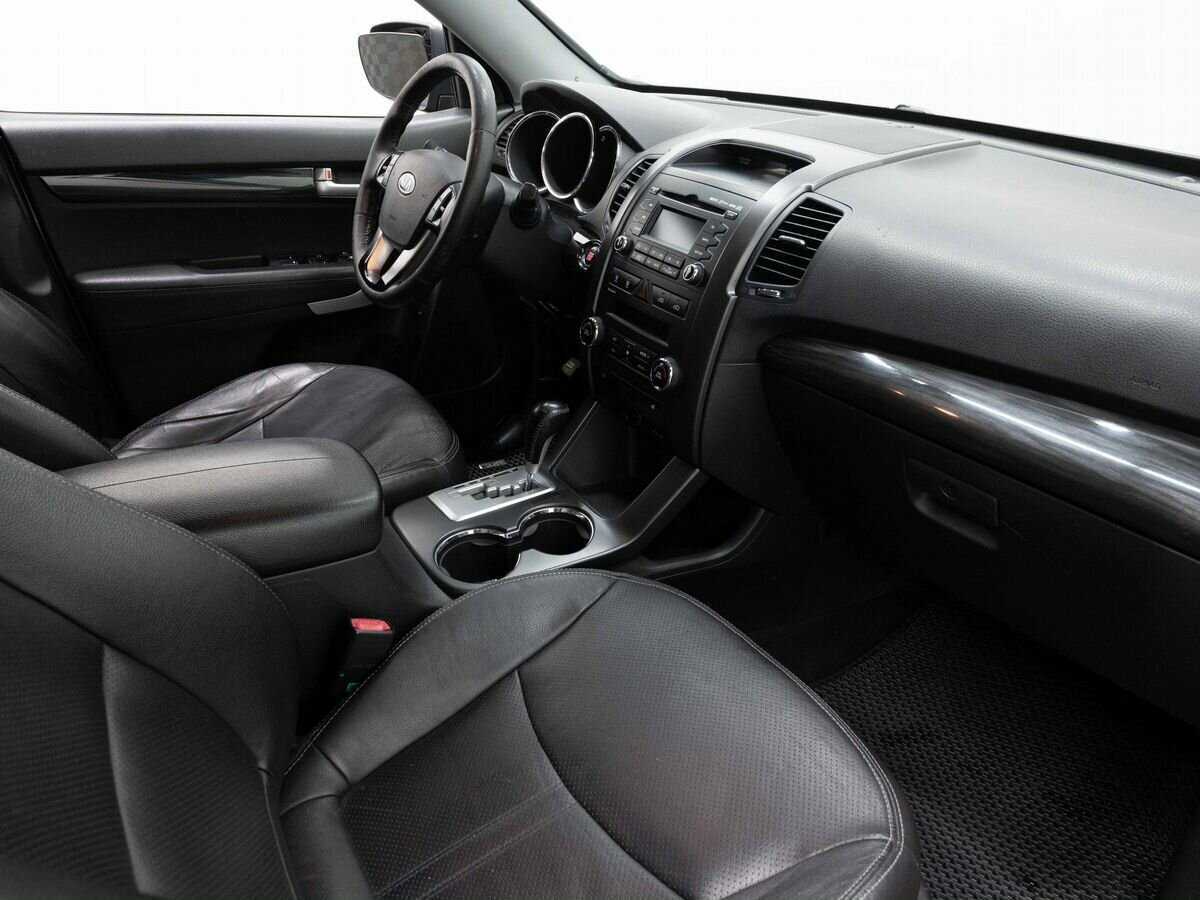 Kia Sorento, 2010 Фото №11