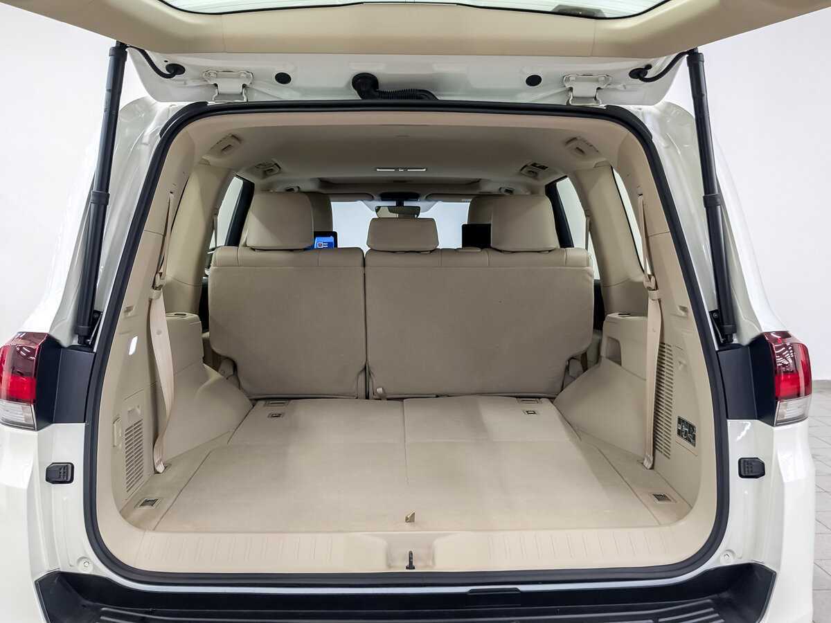 Toyota Land Cruiser, 2022 Фото №10