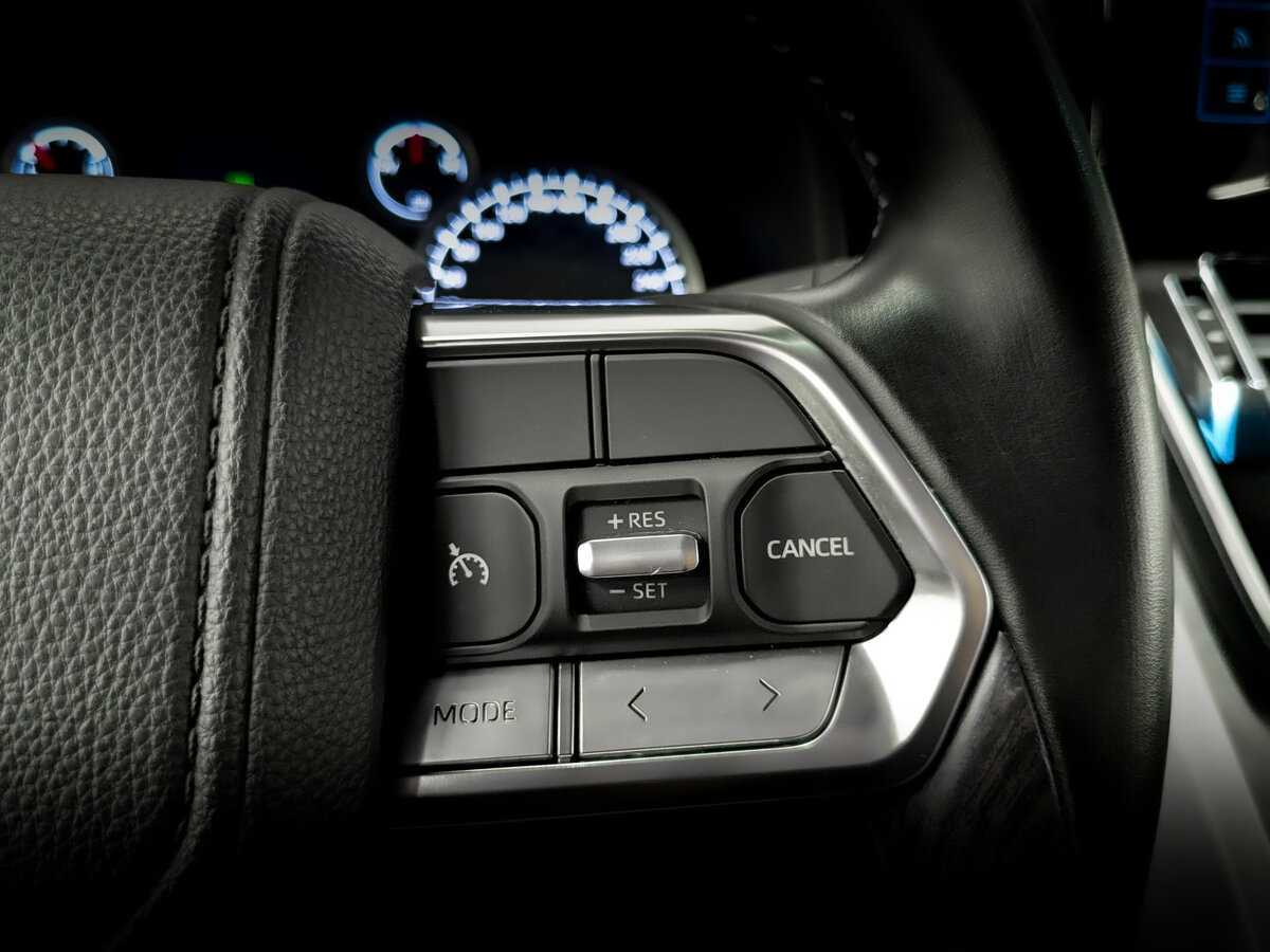 Toyota Land Cruiser, 2022 Фото №30