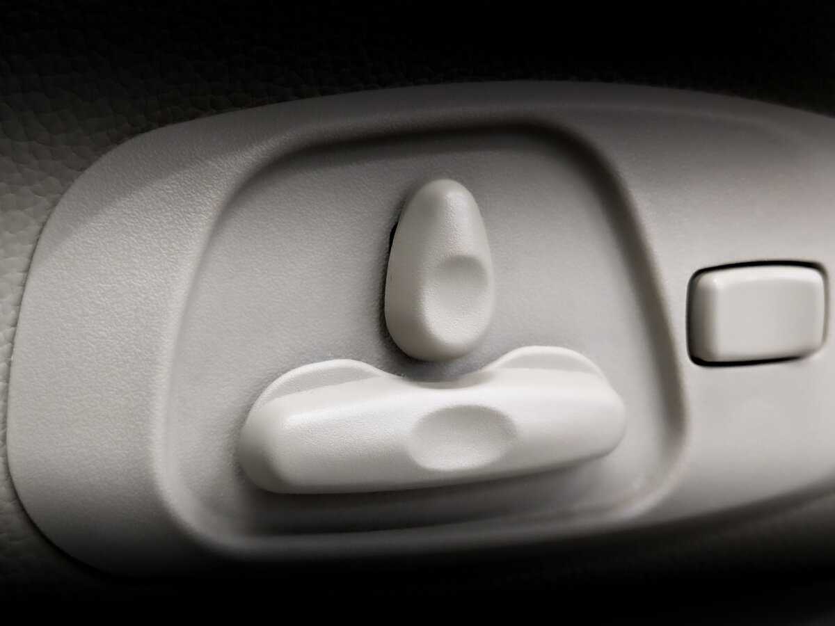 Mitsubishi Pajero, 2020 Фото №21