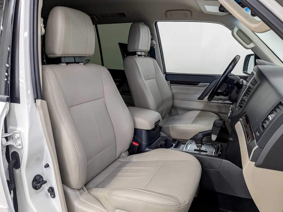 Mitsubishi Pajero, 2020 Фото №24