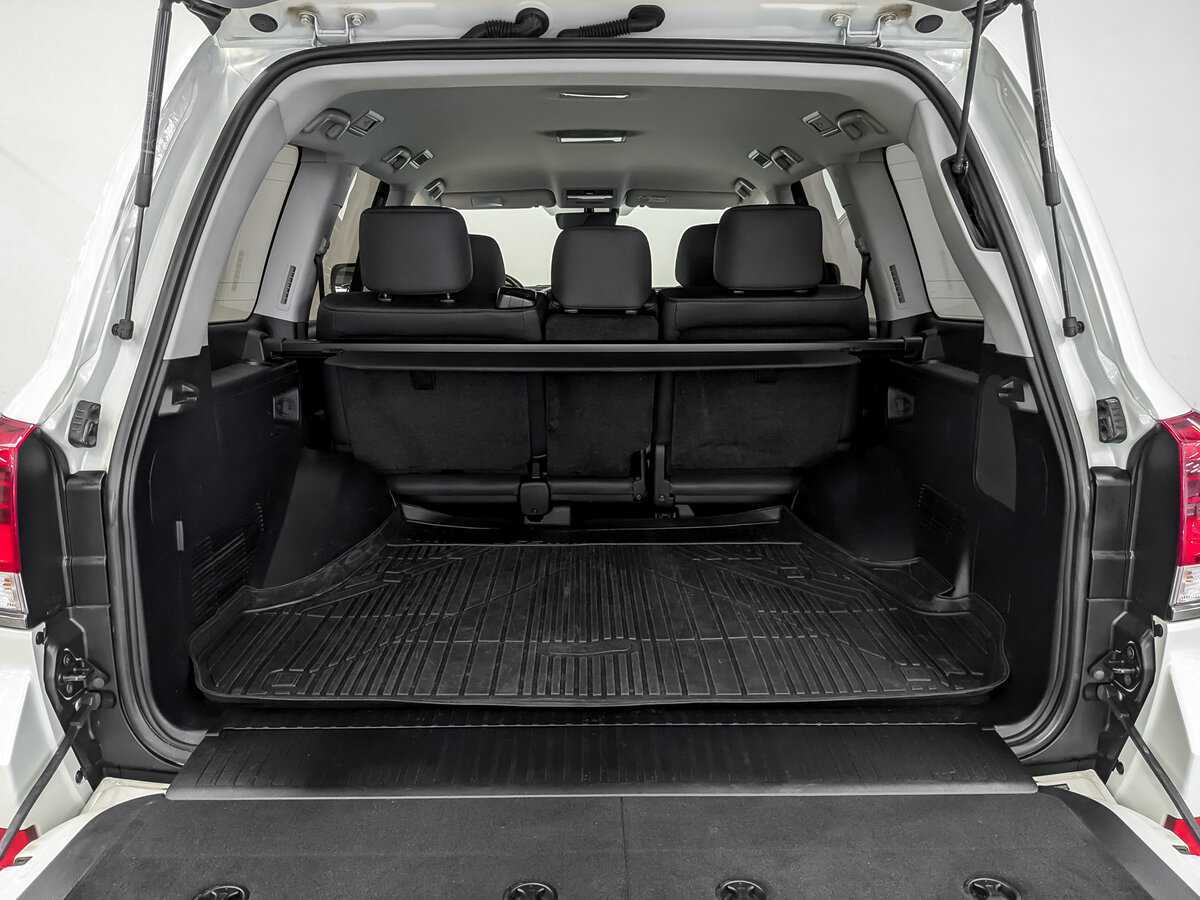 Toyota Land Cruiser, 2020 Фото №10