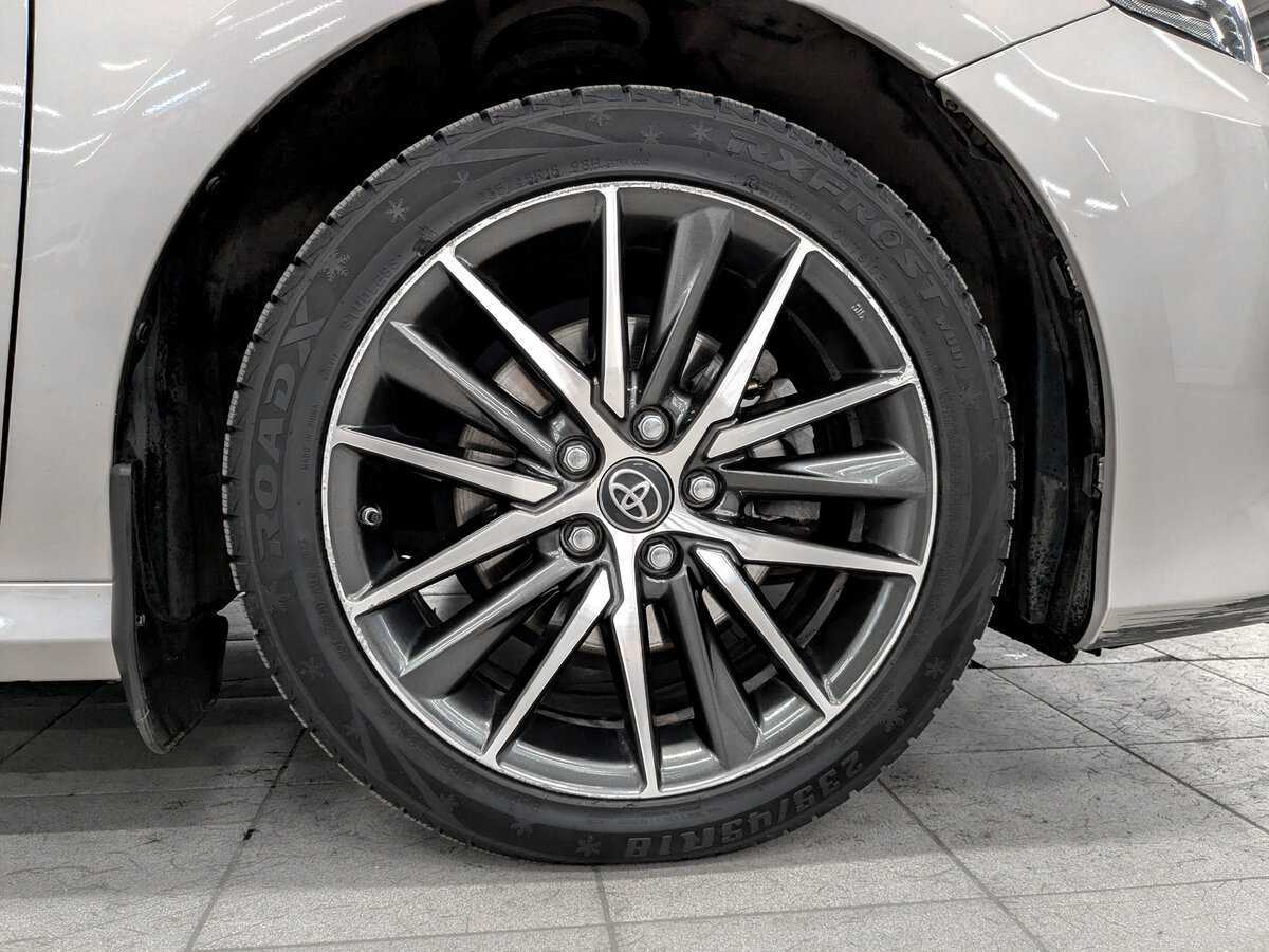 Toyota Camry, 2022 Фото №18